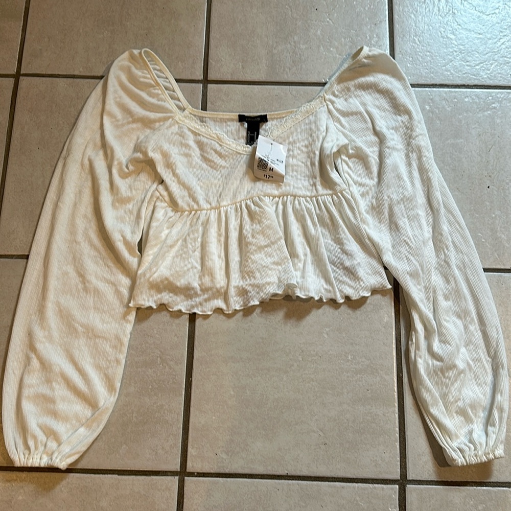NWT Forever21 White Peplum Puff Sleeve Top